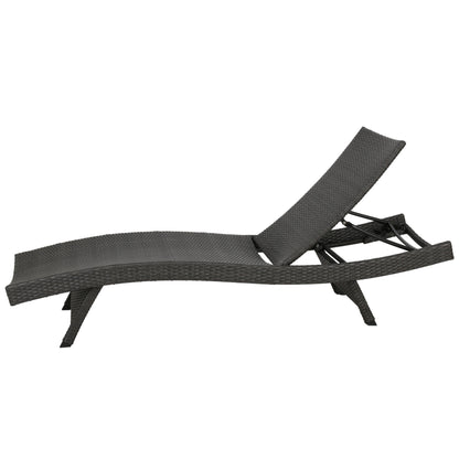 SALEM PE WICKER CHAISE LOUNGE